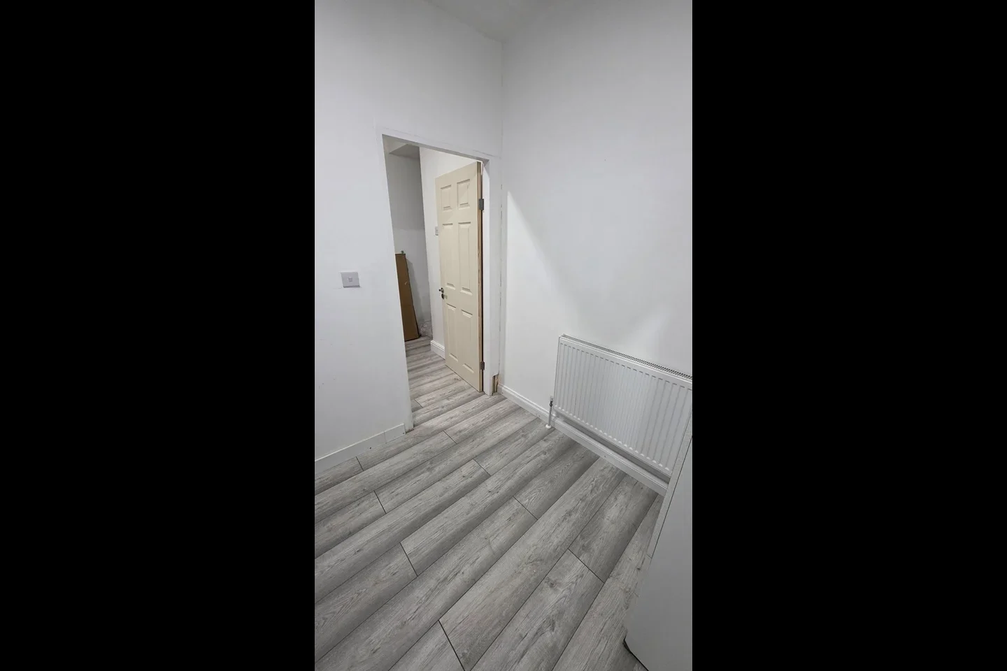 Room Belgrave Road in Greater London