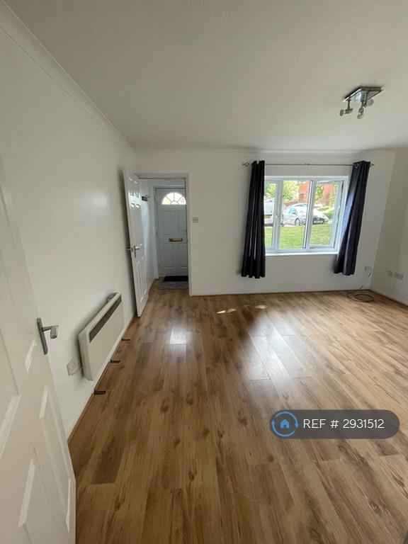 Flat Windrush Court in High Wycombe Community Board