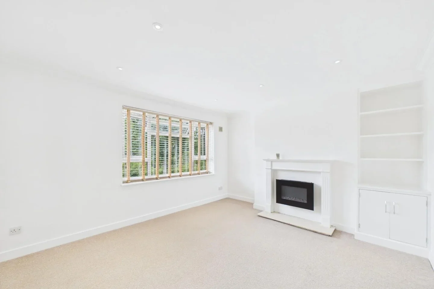 Flat Turners Hill in Dacorum