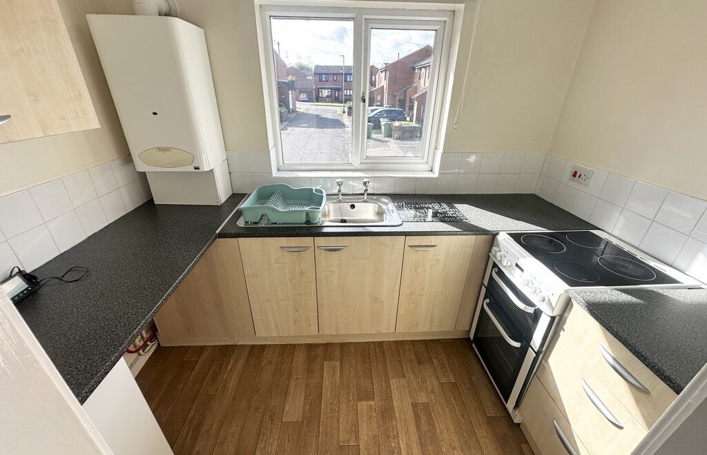 Flat Definitive Footpath PUDSEY 29* in Leeds