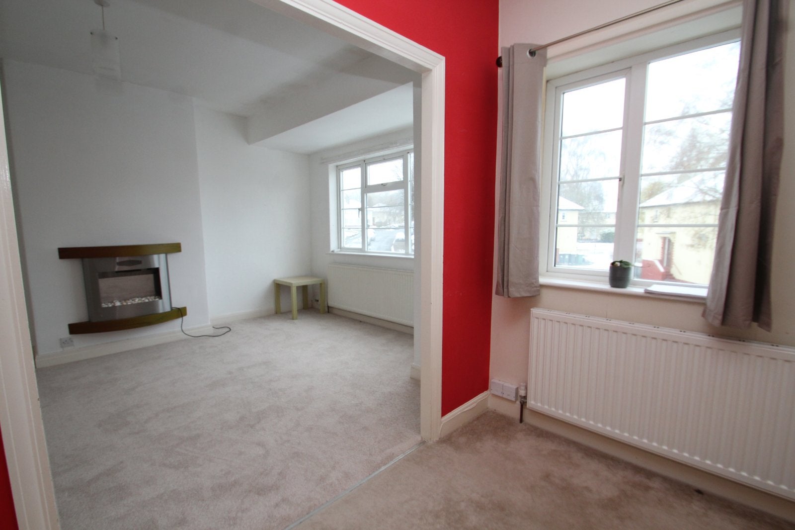 Flat Sandringham Crescent in Leeds