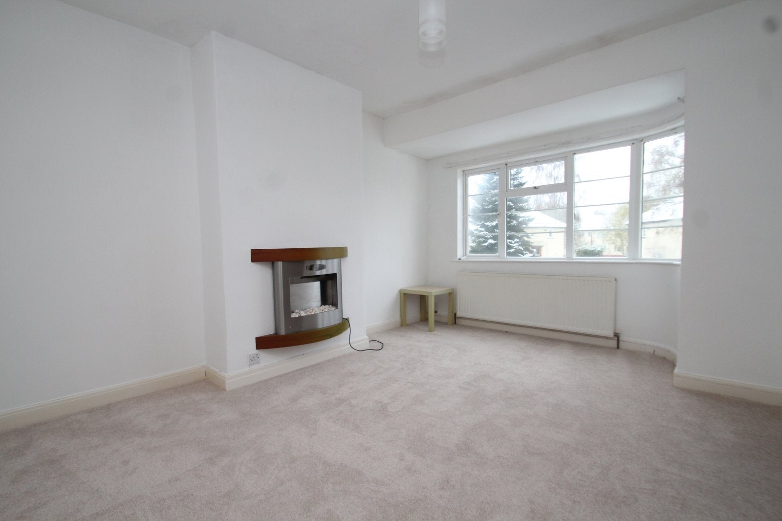 Flat Sandringham Crescent in Leeds