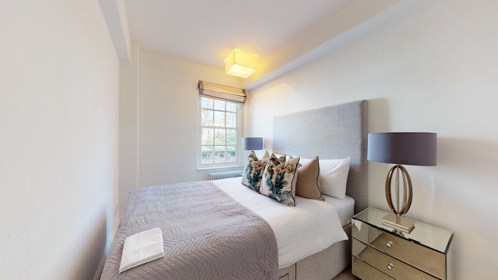 Flat Fulham Road in Greater London