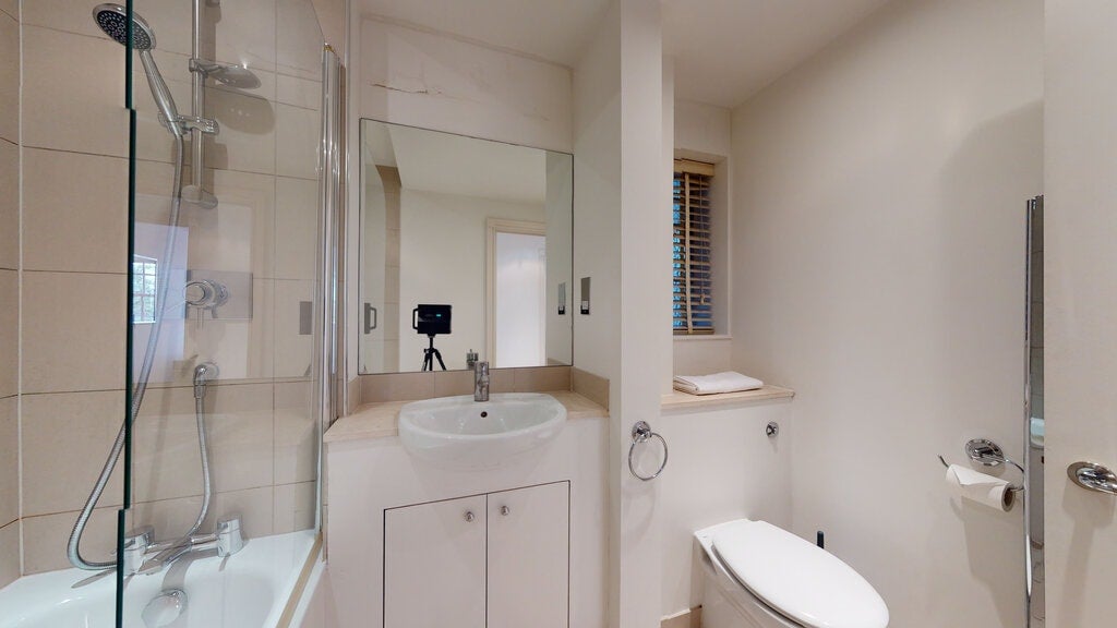 Flat Fulham Road in Greater London