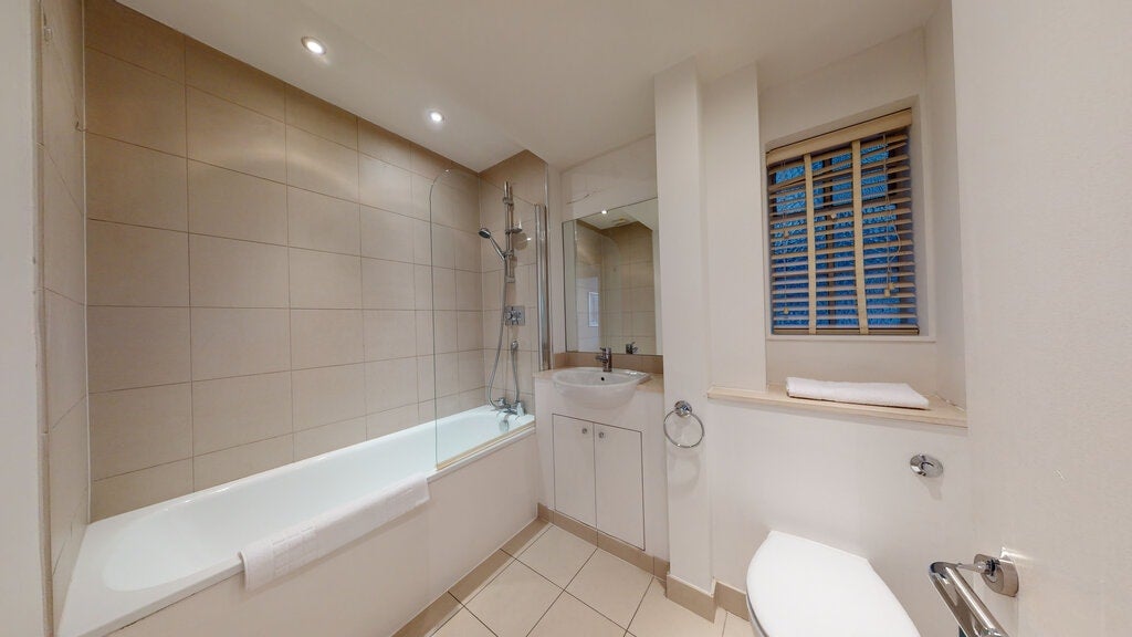 Flat Fulham Road in Greater London