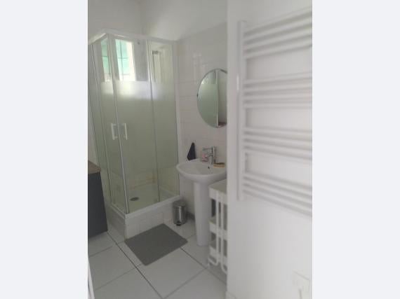 Room Rue duffour-dubergier in Bordeaux