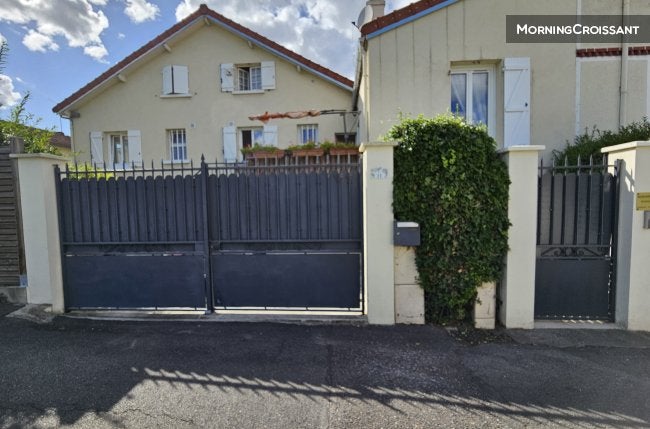 Flat Rue de l'Yser in Rueil-Malmaison