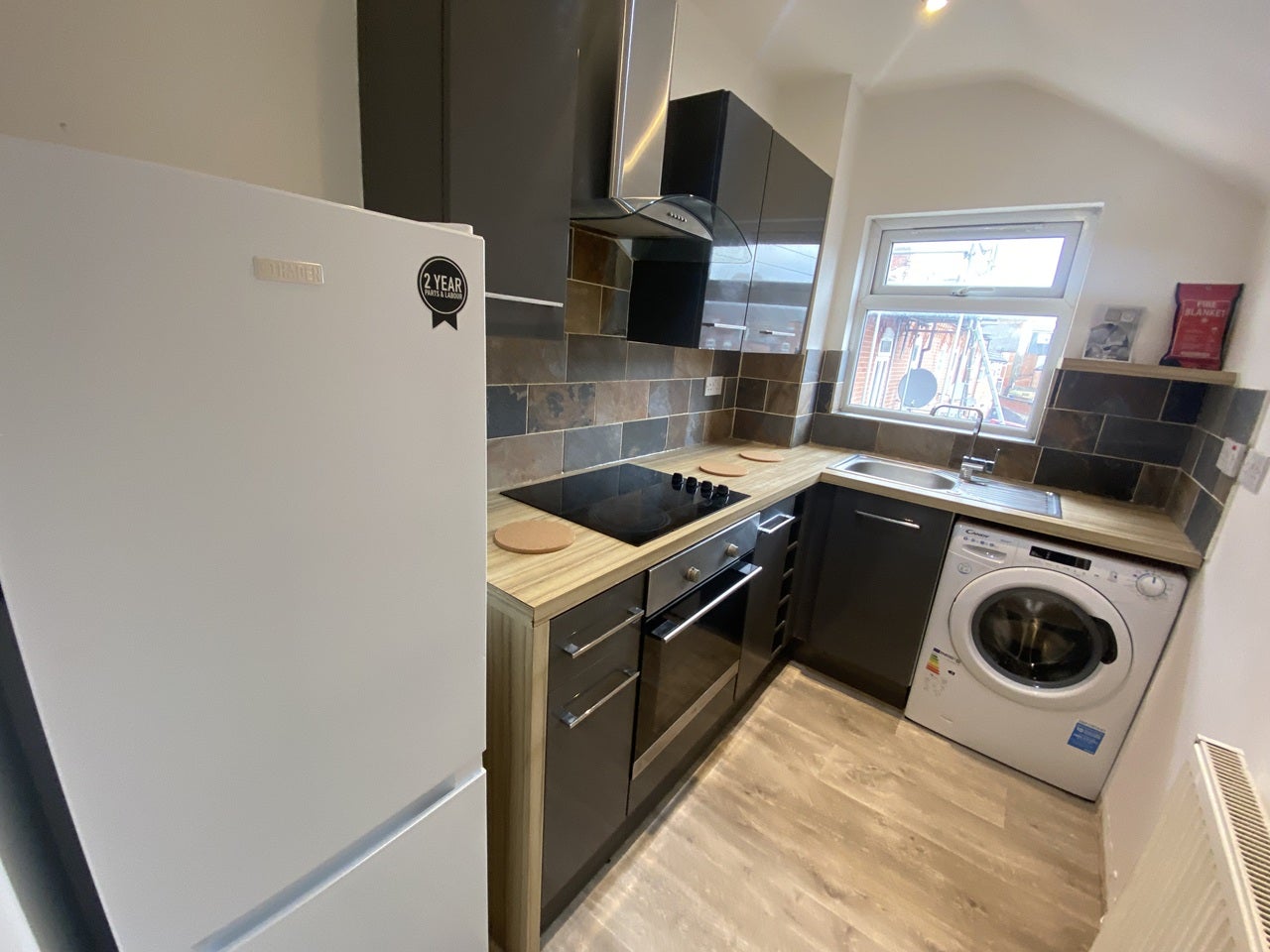 Flat Biddulph Avenue in Leicester