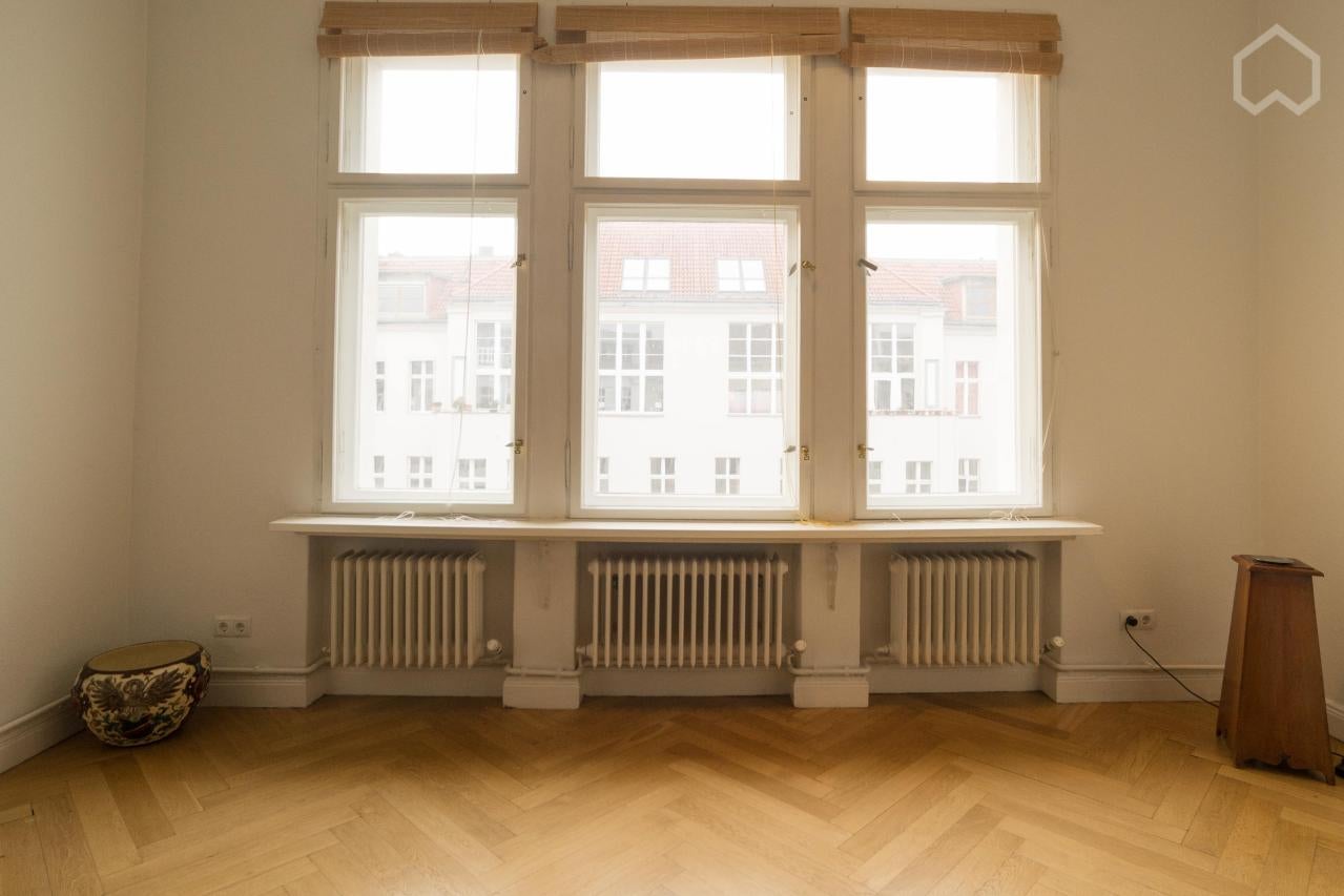 Wohnung Ansbacher Straße in Berlin