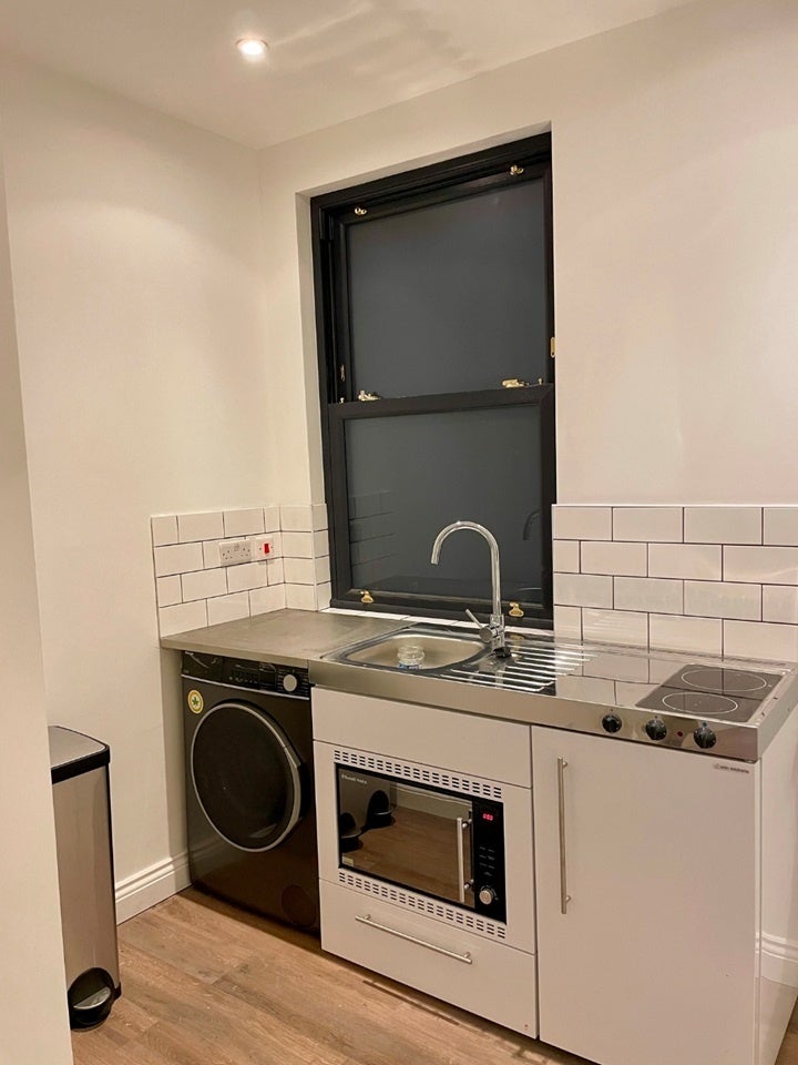 Flat Friern Park in Greater London