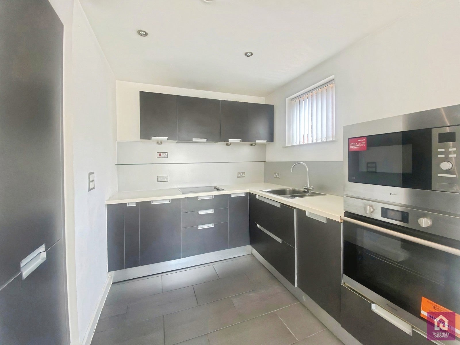 Flat Hornbeam Way in Manchester