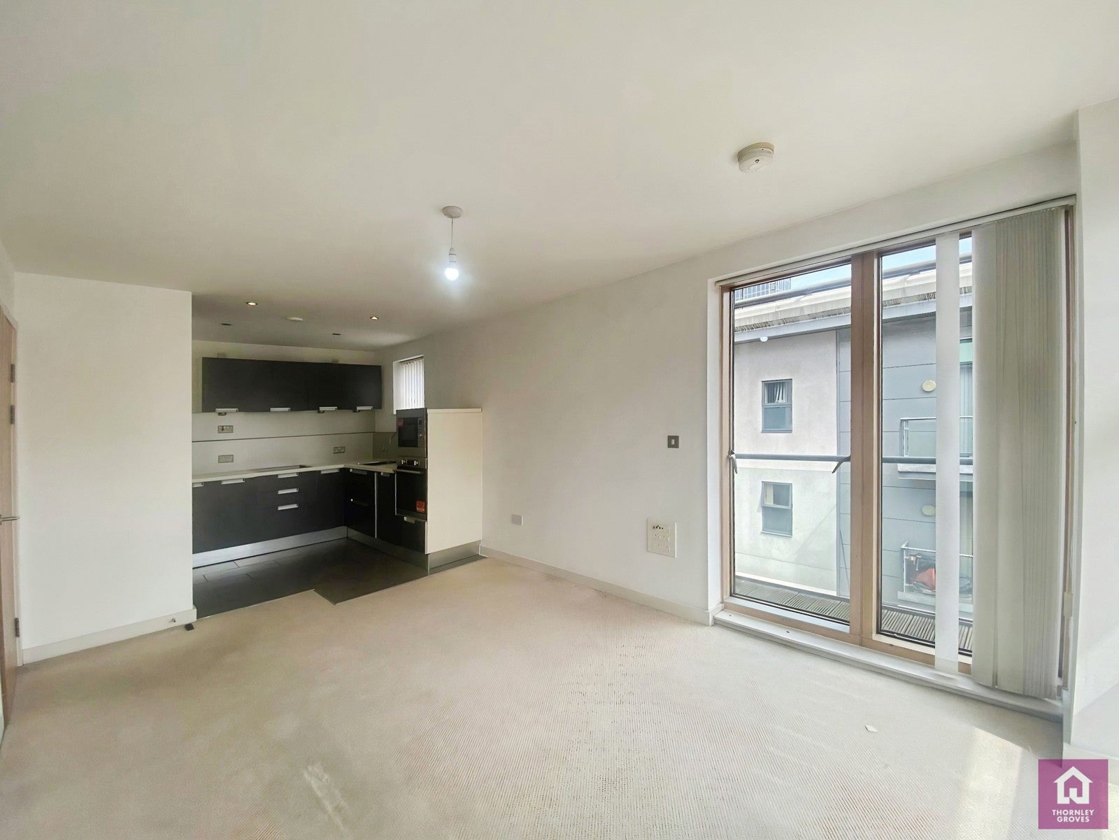 Flat Hornbeam Way in Manchester