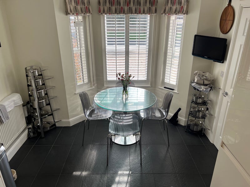 Room Aubyn Square in Greater London