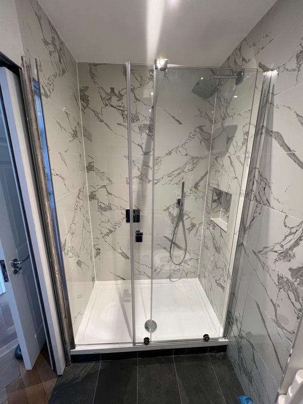 Room Aubyn Square in Greater London