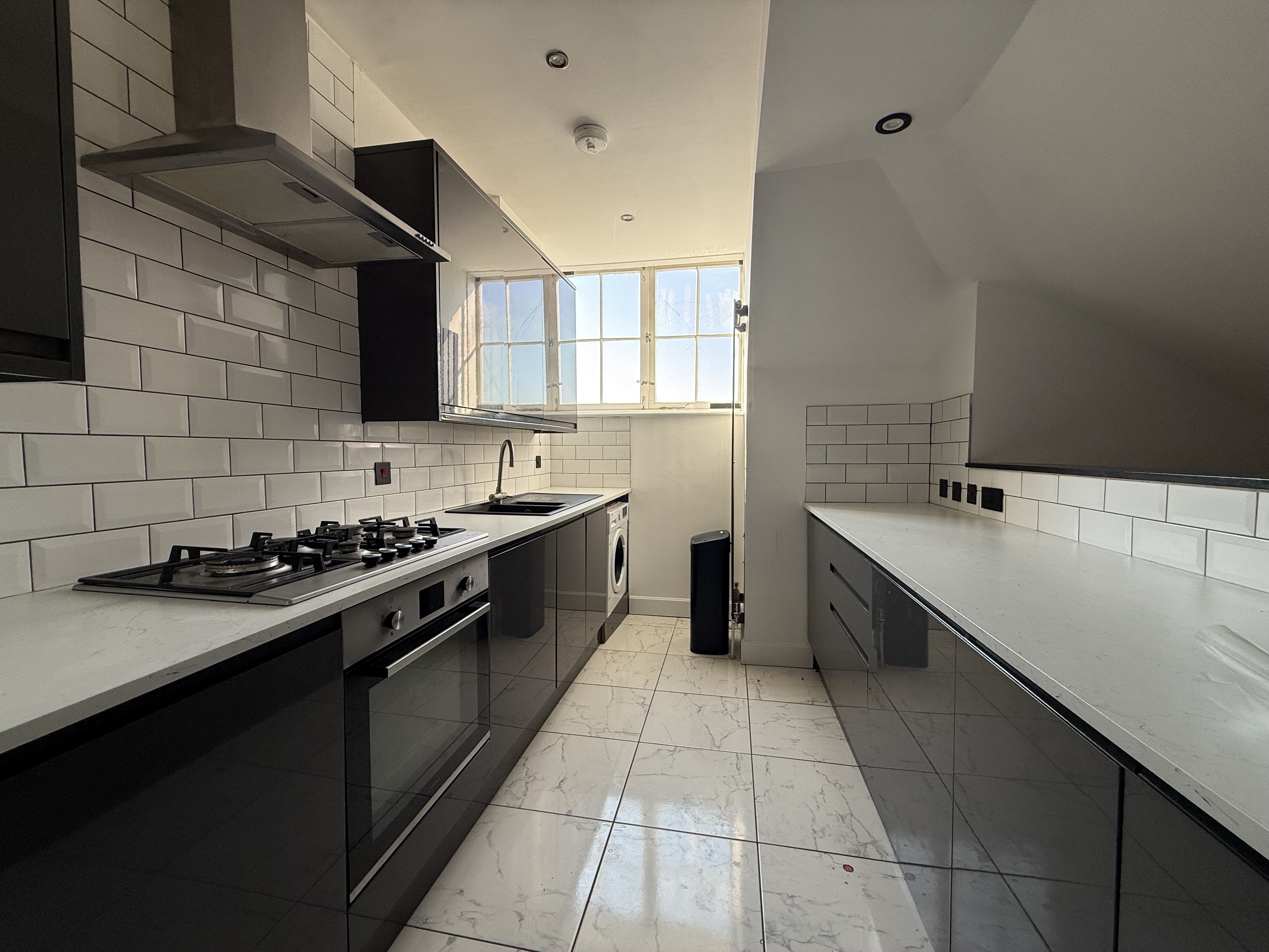 Flat Jupiter Court in Portsmouth