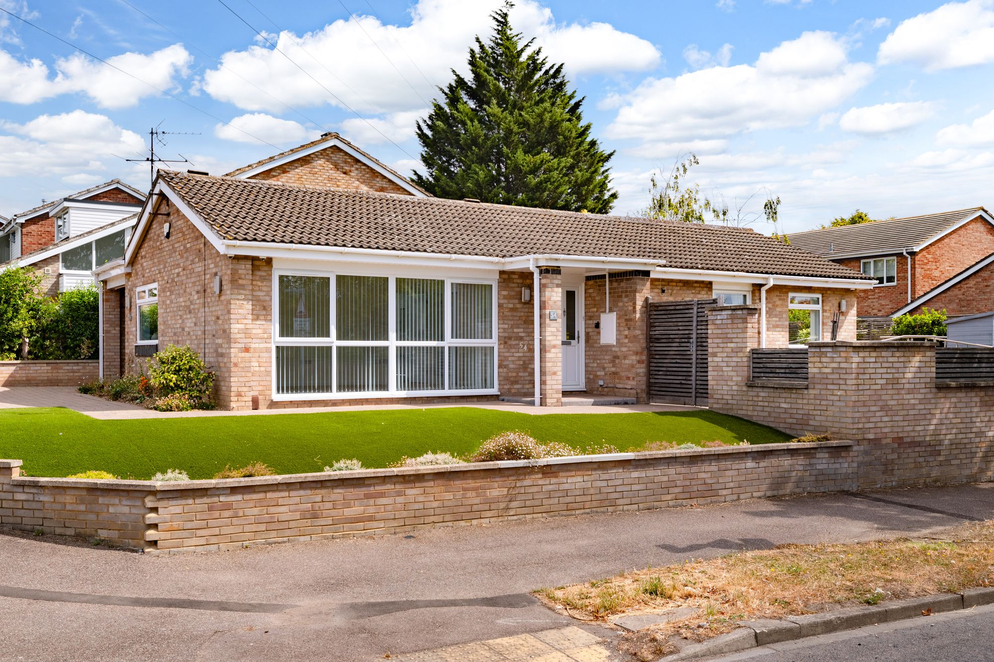 House Avon Drive in Bedford