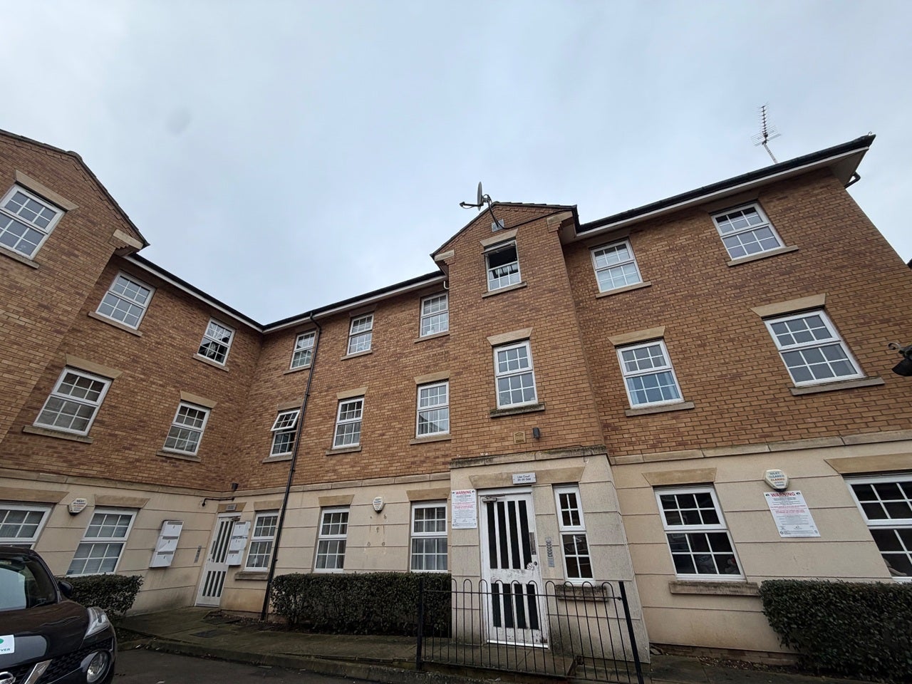 Flat Lion Court in Northampton
