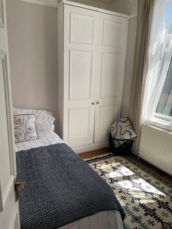 Room Herbert Road in Greater London