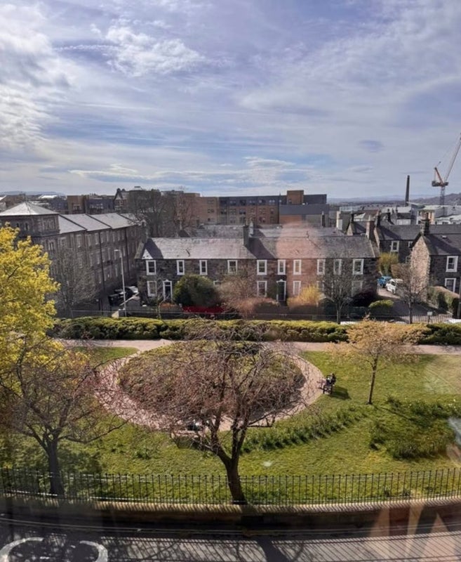 Room Gardner's Crescent in City of Edinburgh