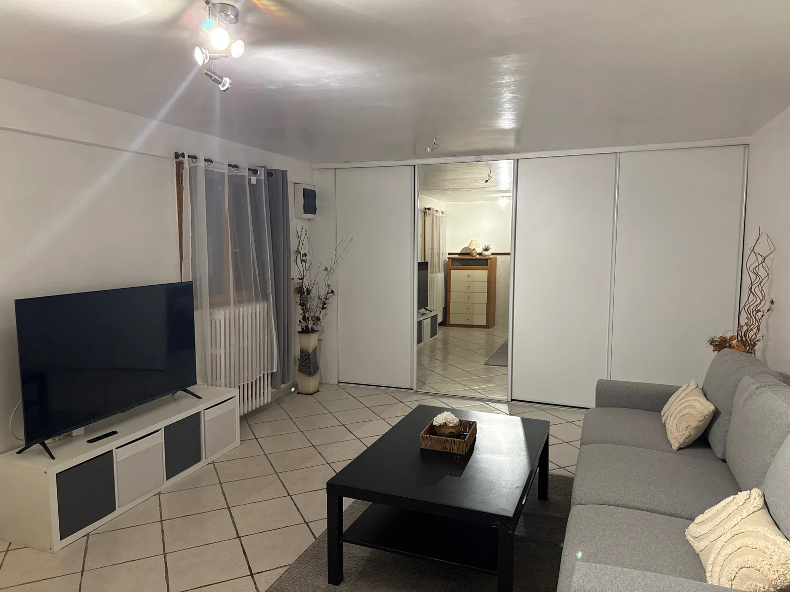 Room Avenue Jacques Demolin in Le Blanc-Mesnil