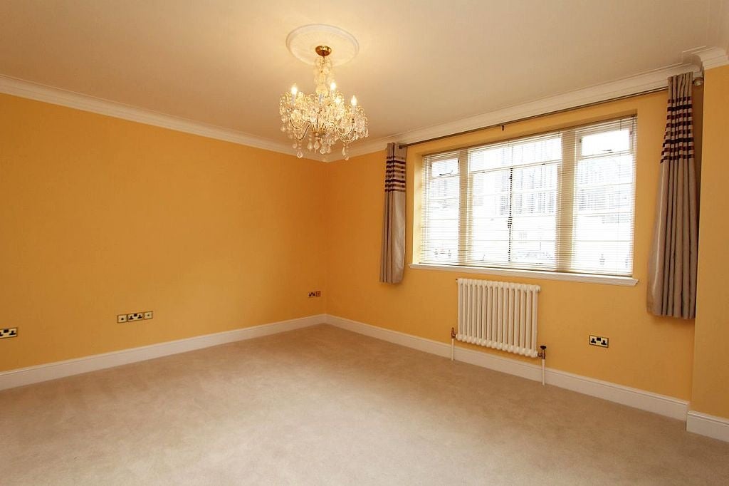 Flat Tavistock Square in Greater London