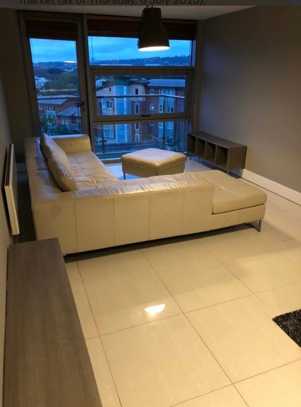 Flat Lime Square in Newcastle upon Tyne