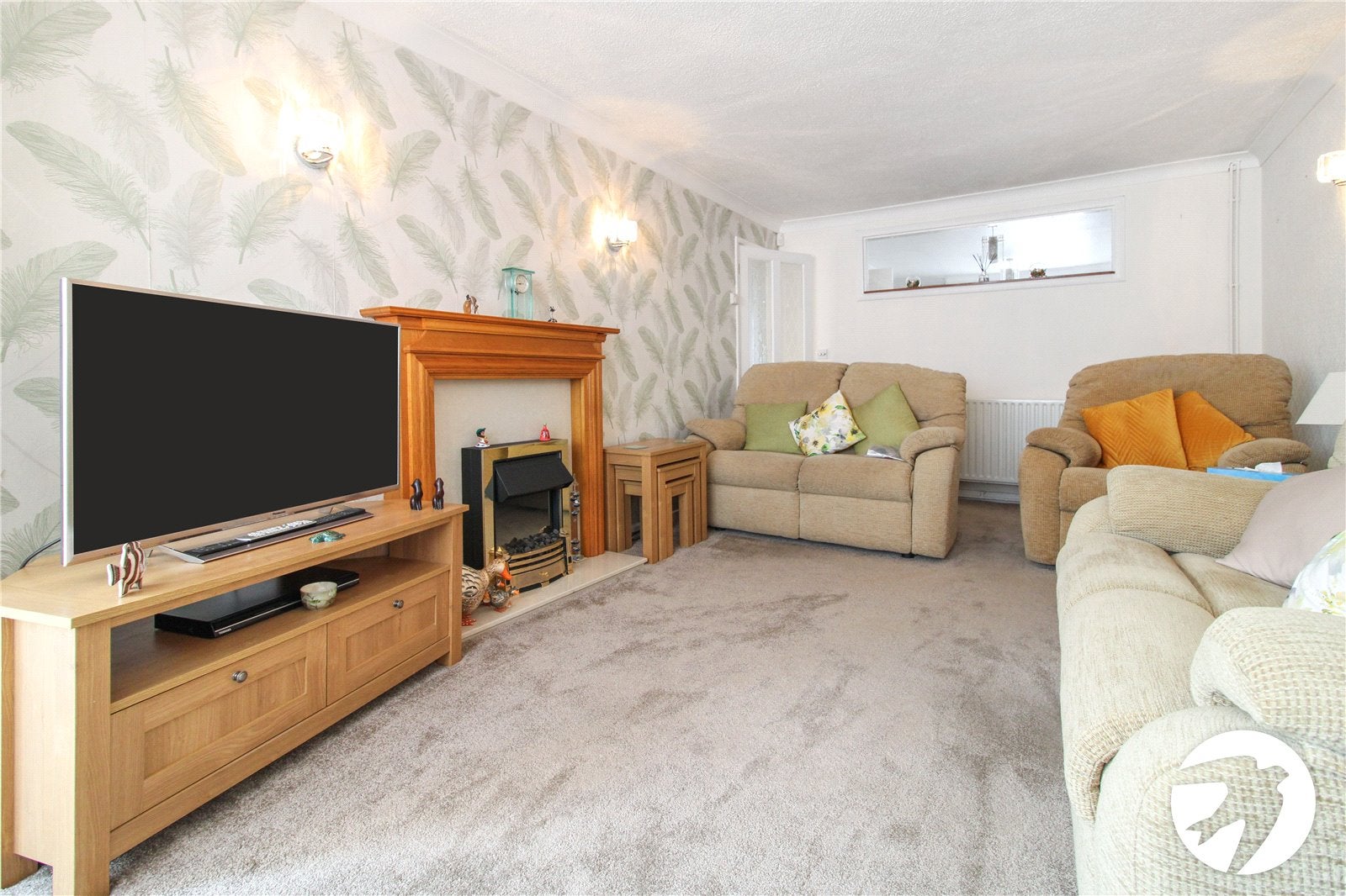 House Ash Crescent in Gravesham