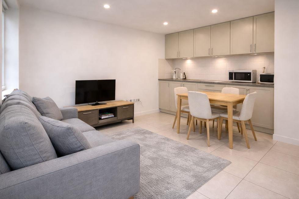 Flat Wood's Mews in City of Westminster