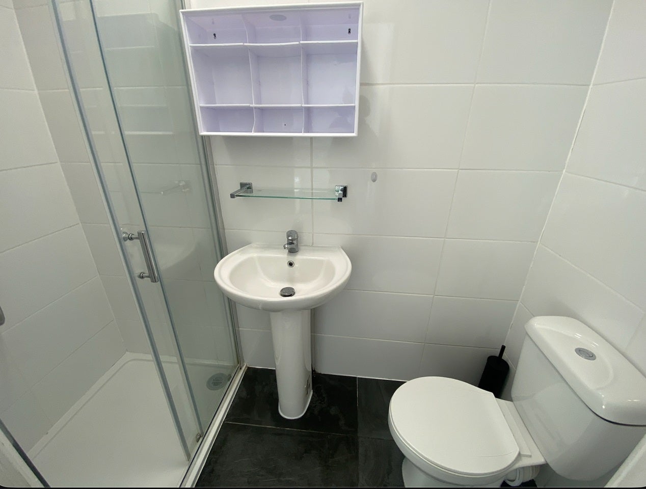 Room Oakley Gardens in Luton