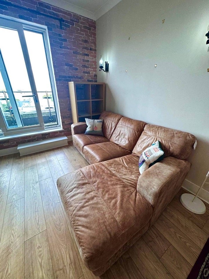 Flat Duke of Wellington Avenue in Greater London