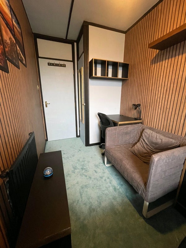 Room Ambrose Street in Greater London