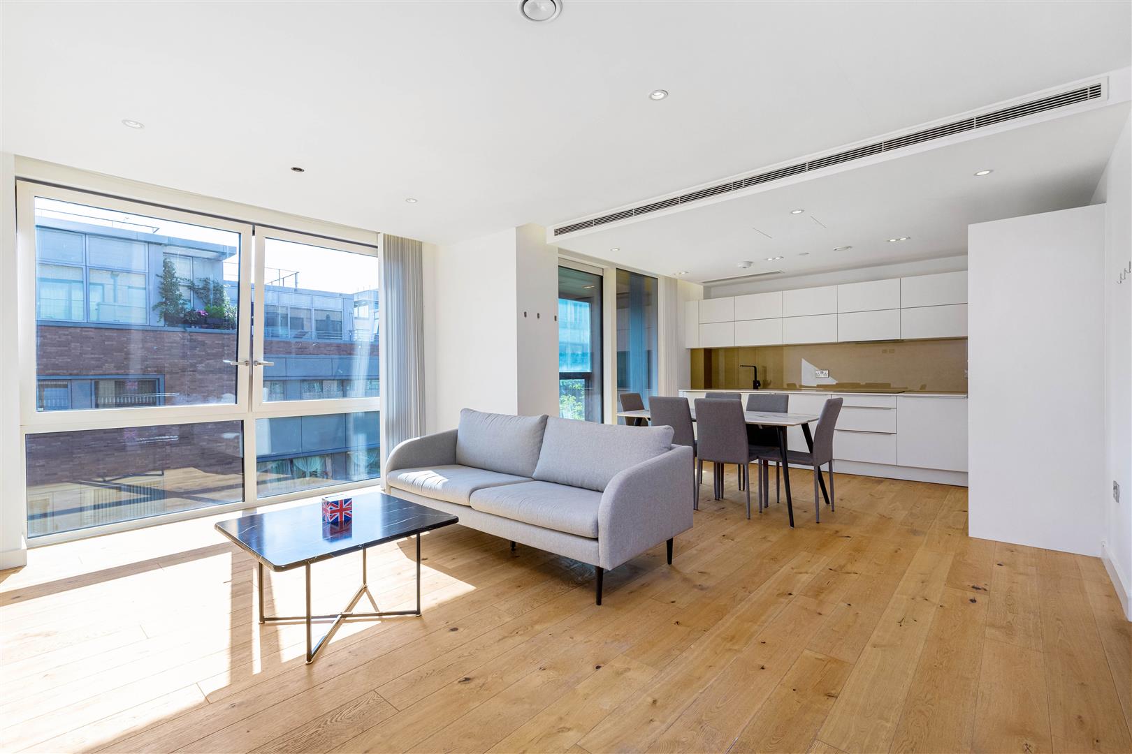 Flat Chadwick Street in City of Westminster