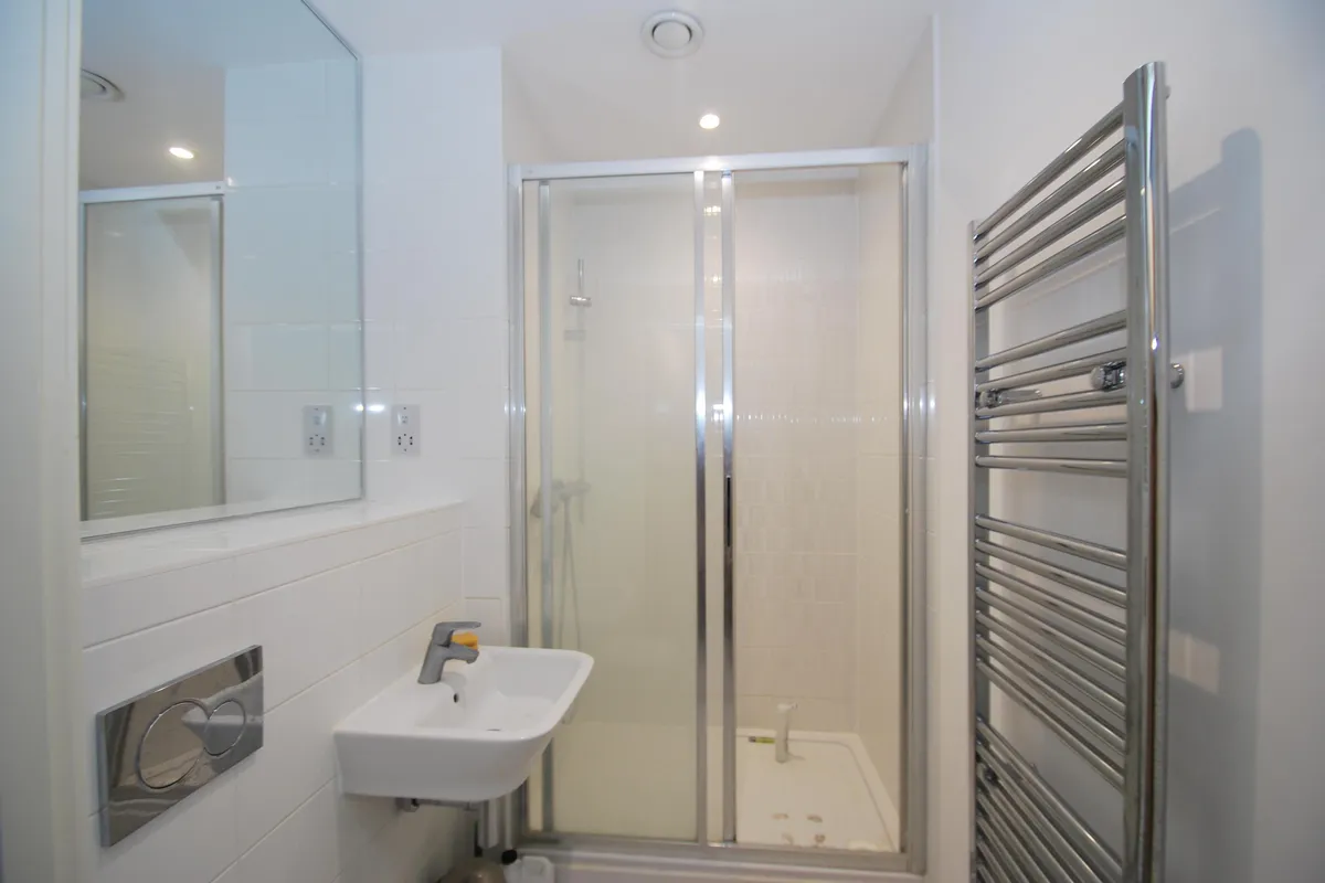 Flat Stothert Avenue in Bath