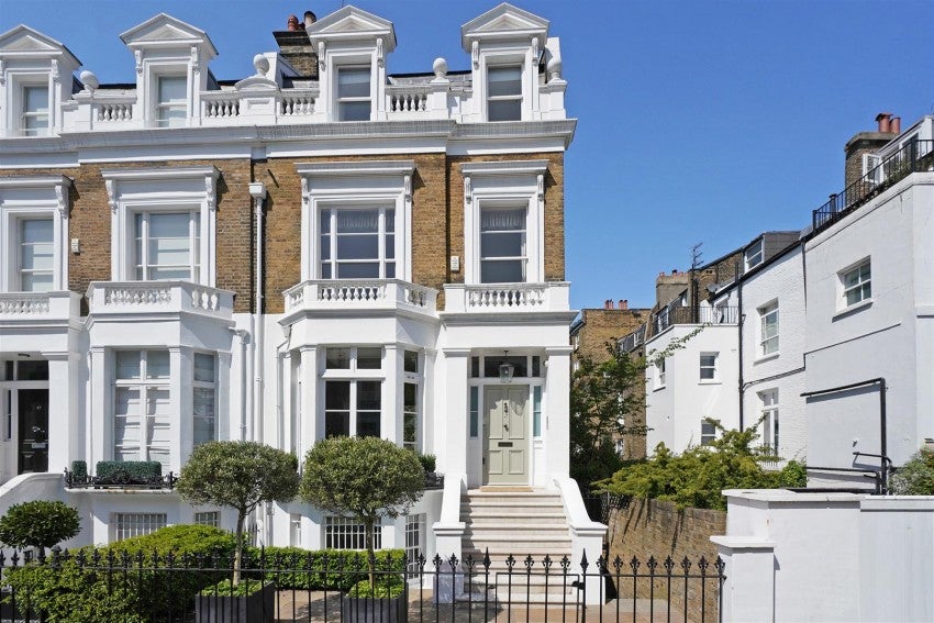 House Elm Park Road in Greater London