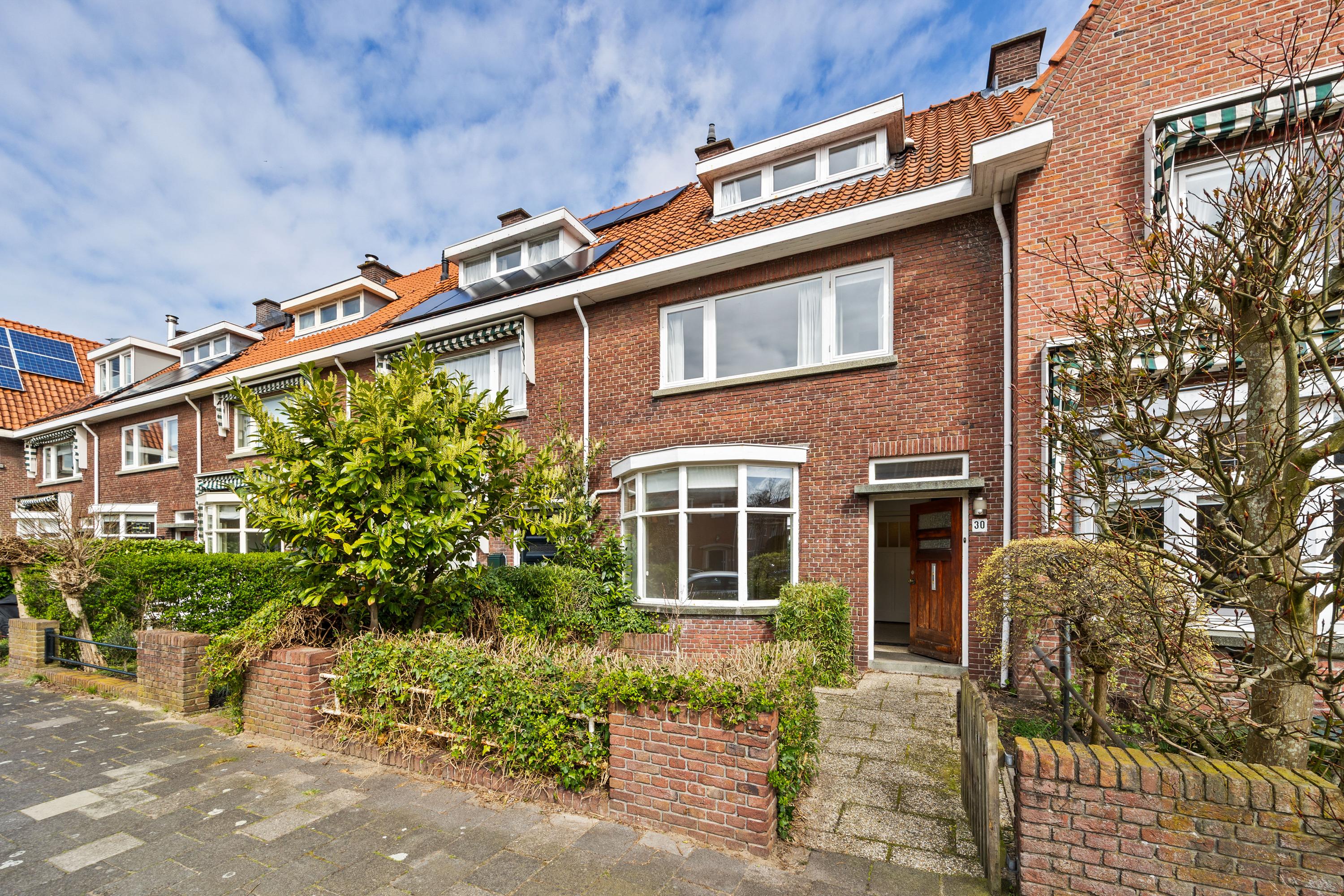 van Lugtenburgstraat 30 in Voorburg