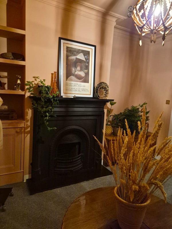 Room North Grove in Greater London