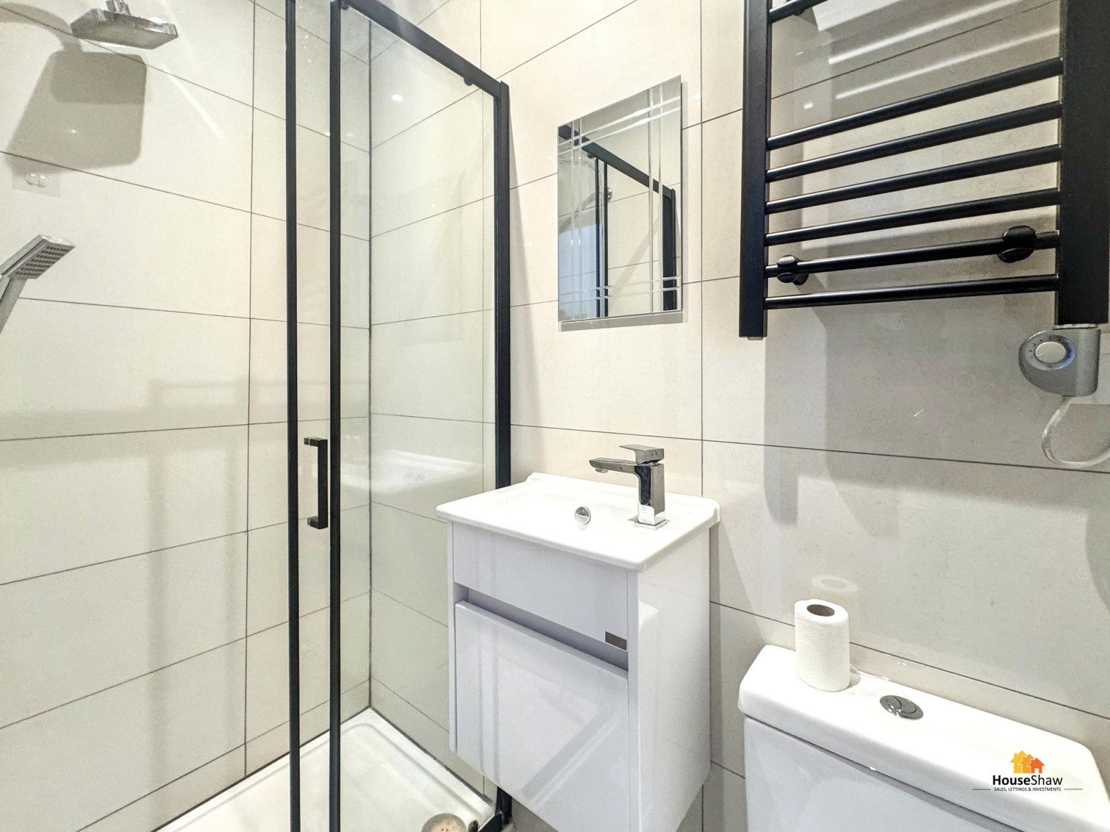 Room Roberts Road in High Wycombe