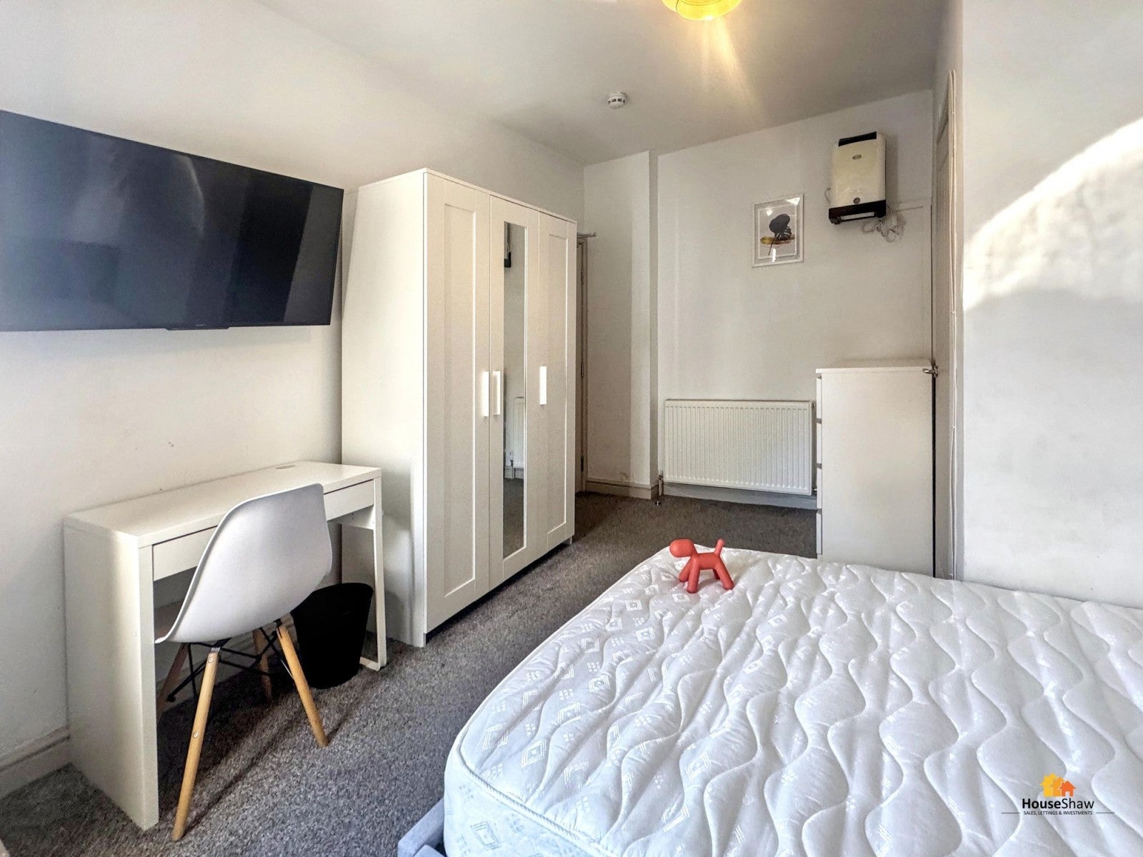 Room Roberts Road in High Wycombe