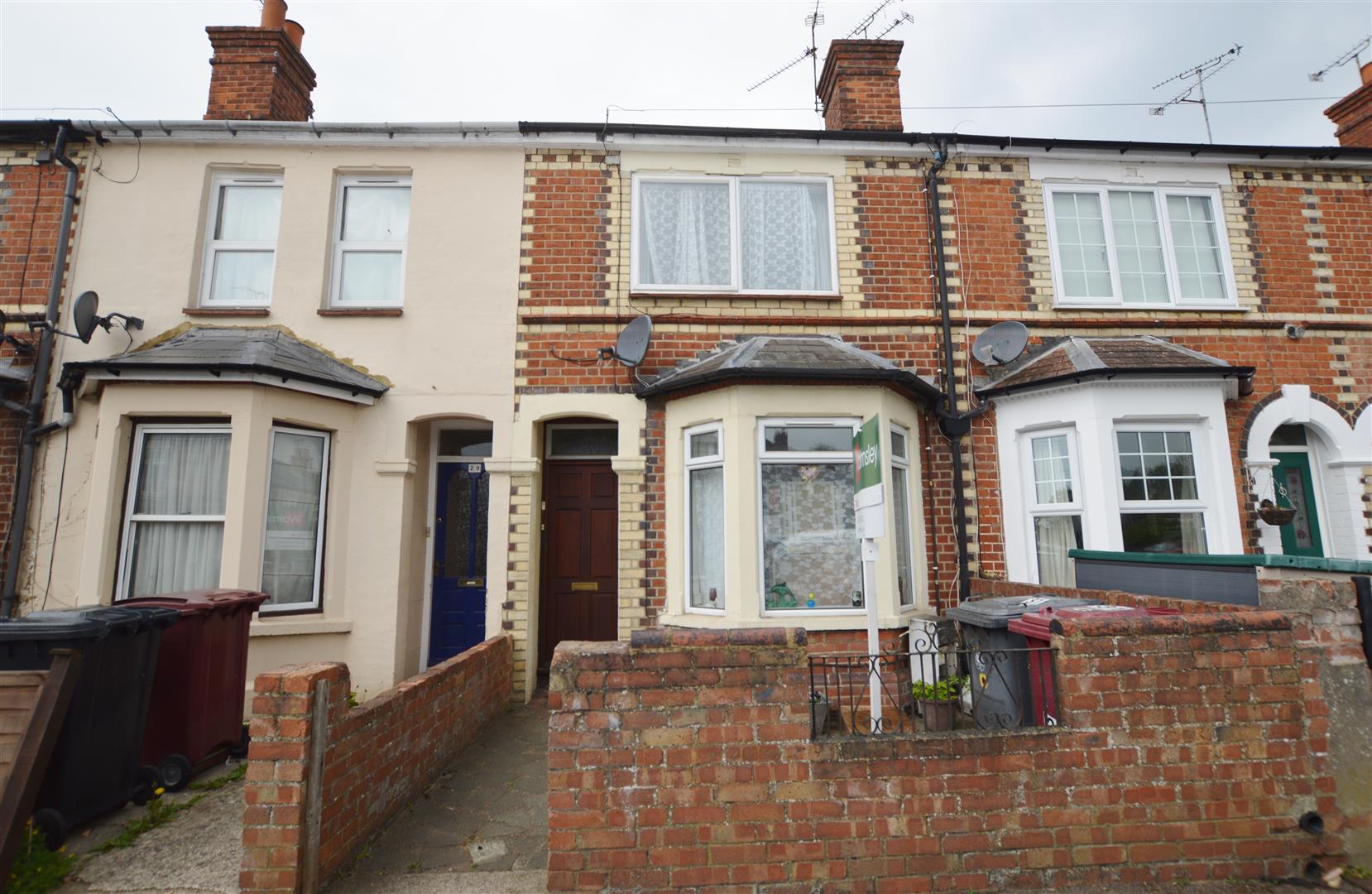 Flat St John's Road in Reading