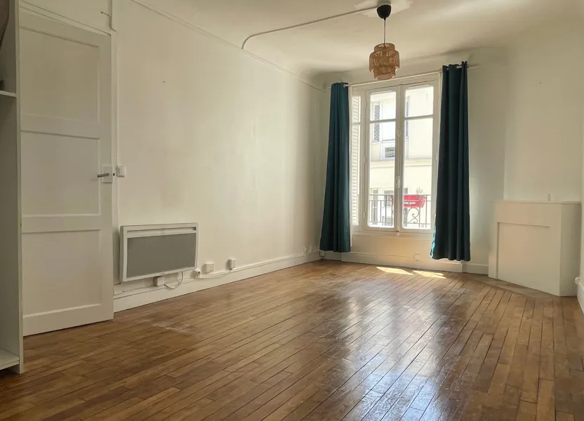 Appartement Rue Violet à Paris