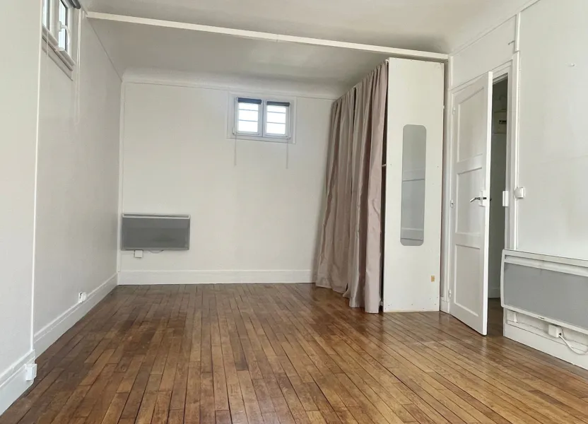 Appartement Rue Violet à Paris