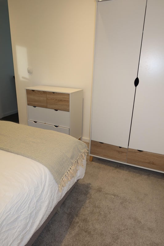 Room Trinity Way in Salford