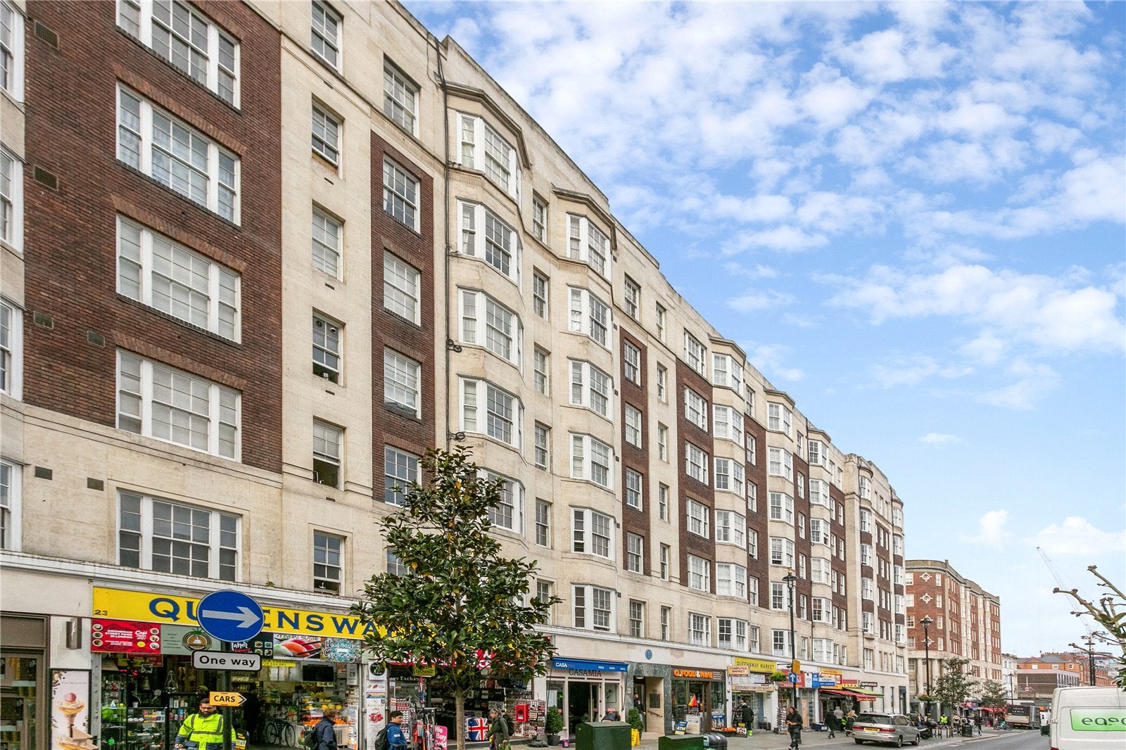 Flat Queensway in City of Westminster