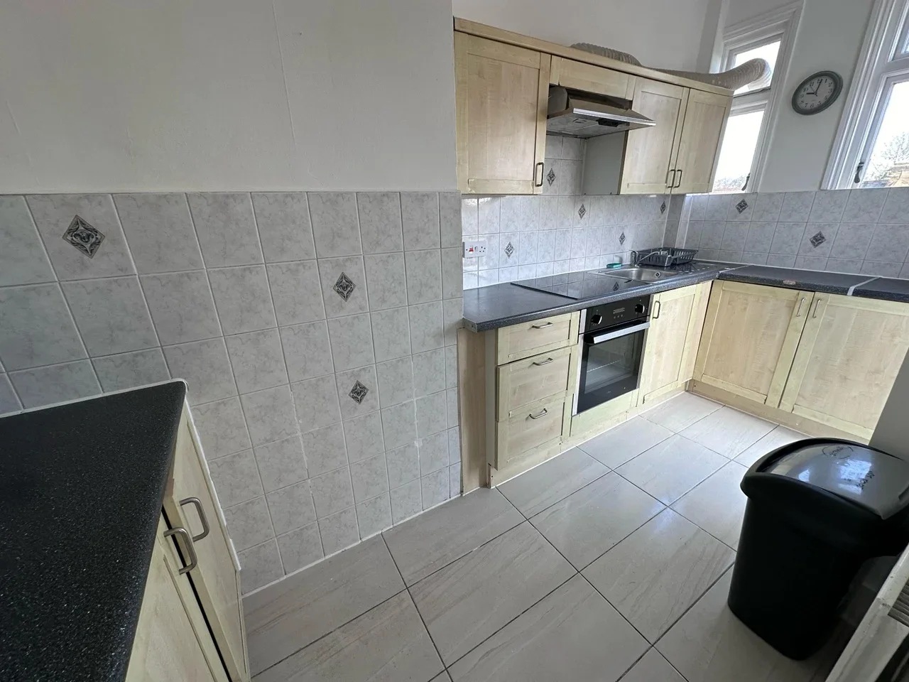 Room Broad Lane in Greater London
