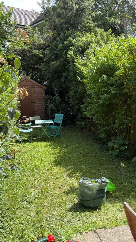 Room Turner Close in Greater London