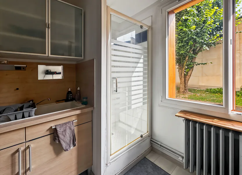 Room Rue du Jard in Reims