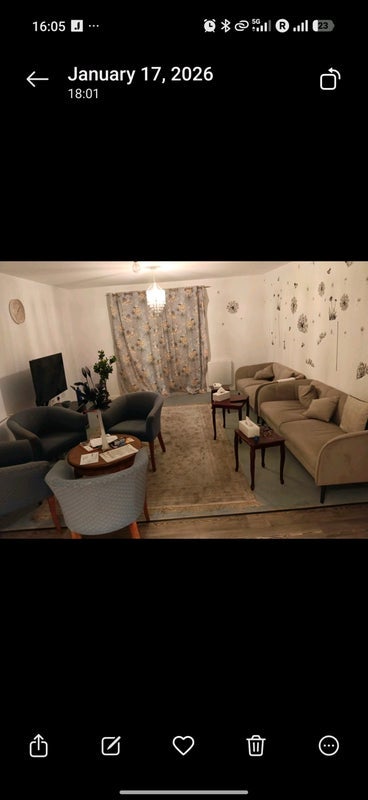 Room Kirkmanshulme Lane in Manchester
