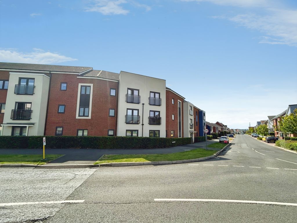 Flat Heron Crescent in Newcastle upon Tyne