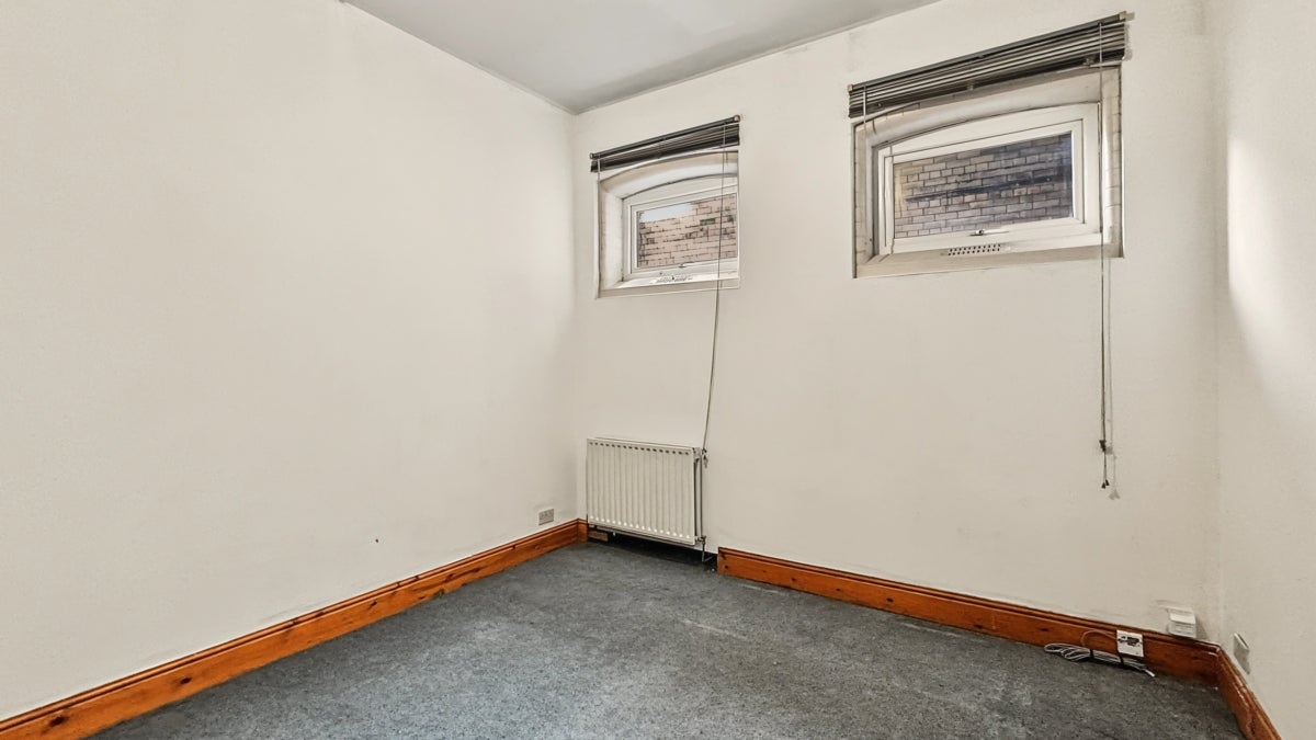 Flat Alexandra Road in Newport