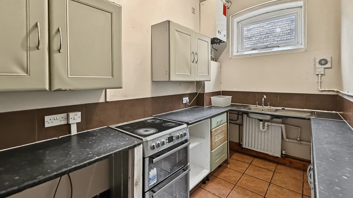 Flat Alexandra Road in Newport